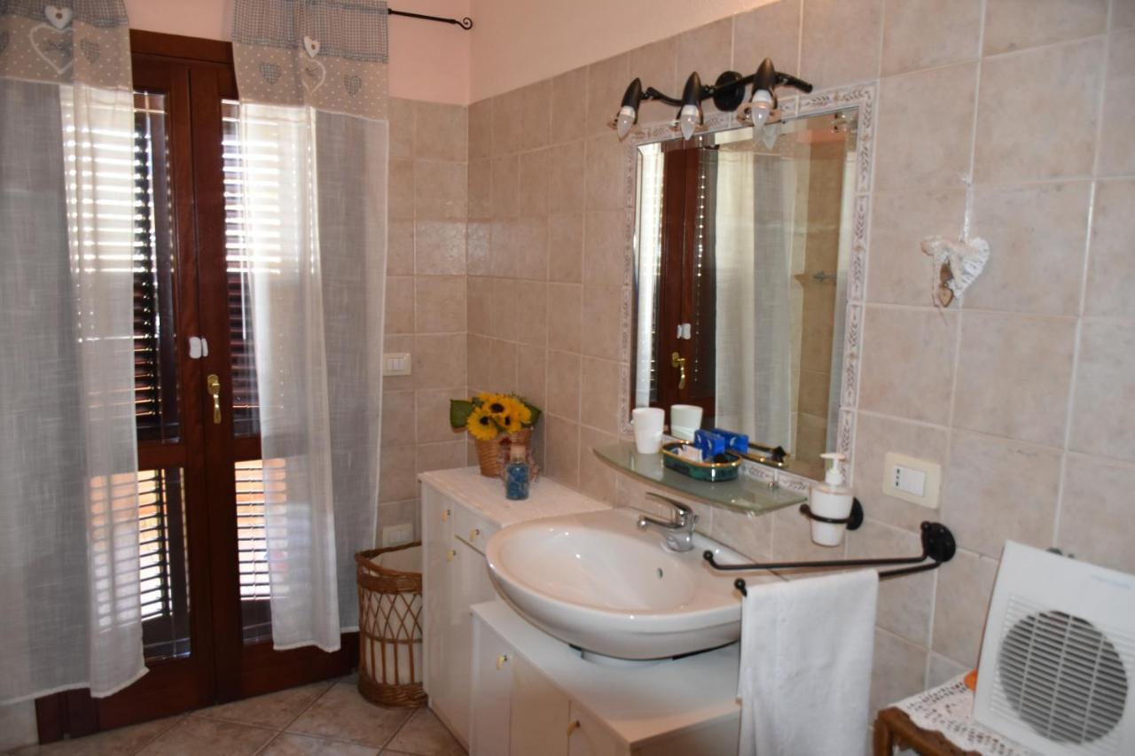 B&B Il Girasole Ассемини Экстерьер фото
